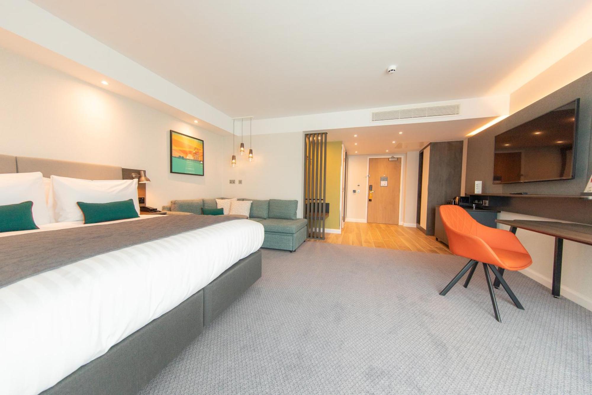 Holiday Inn Blackpool By Ihg Exterior foto