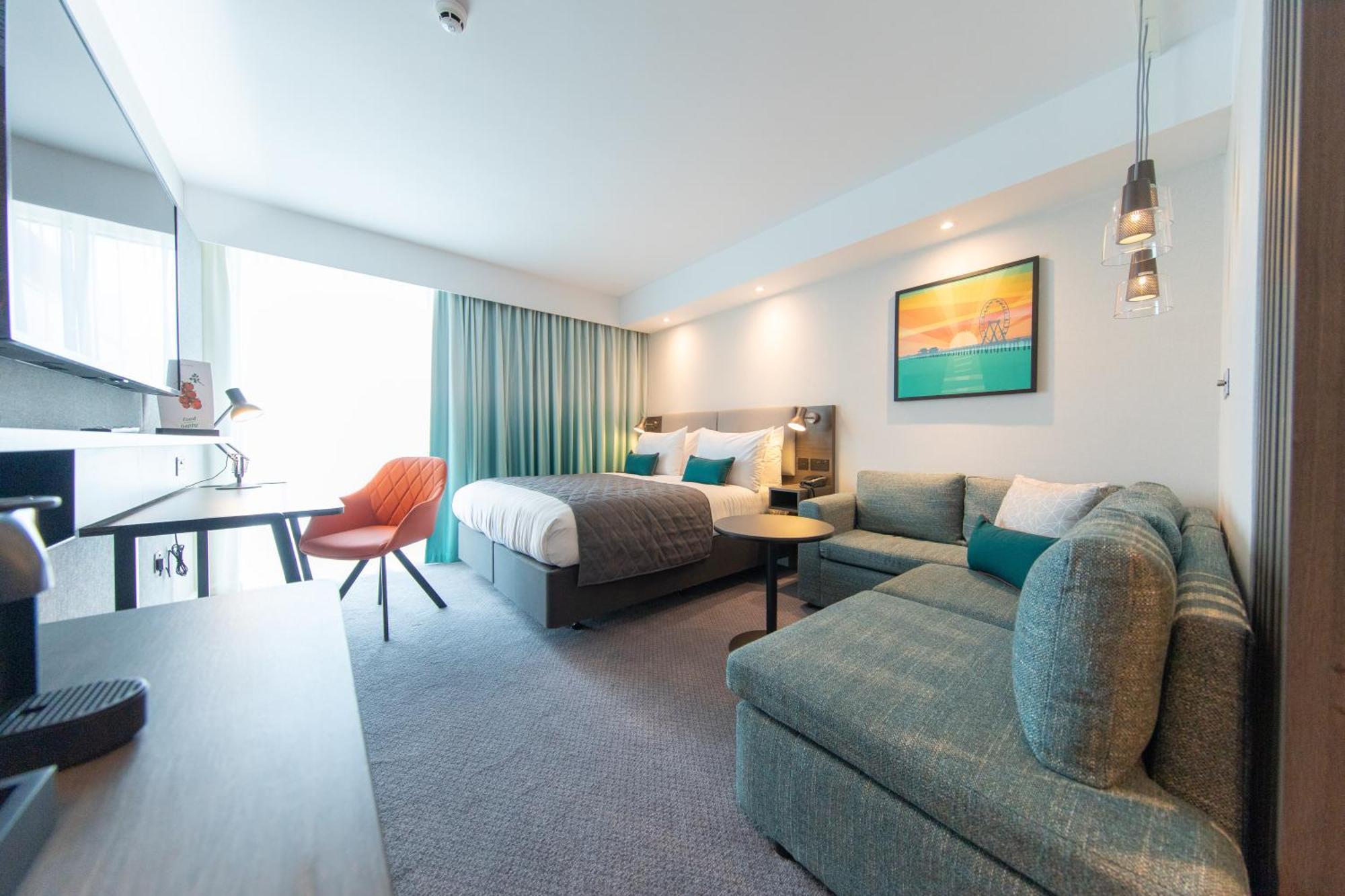 Holiday Inn Blackpool By Ihg Exterior foto