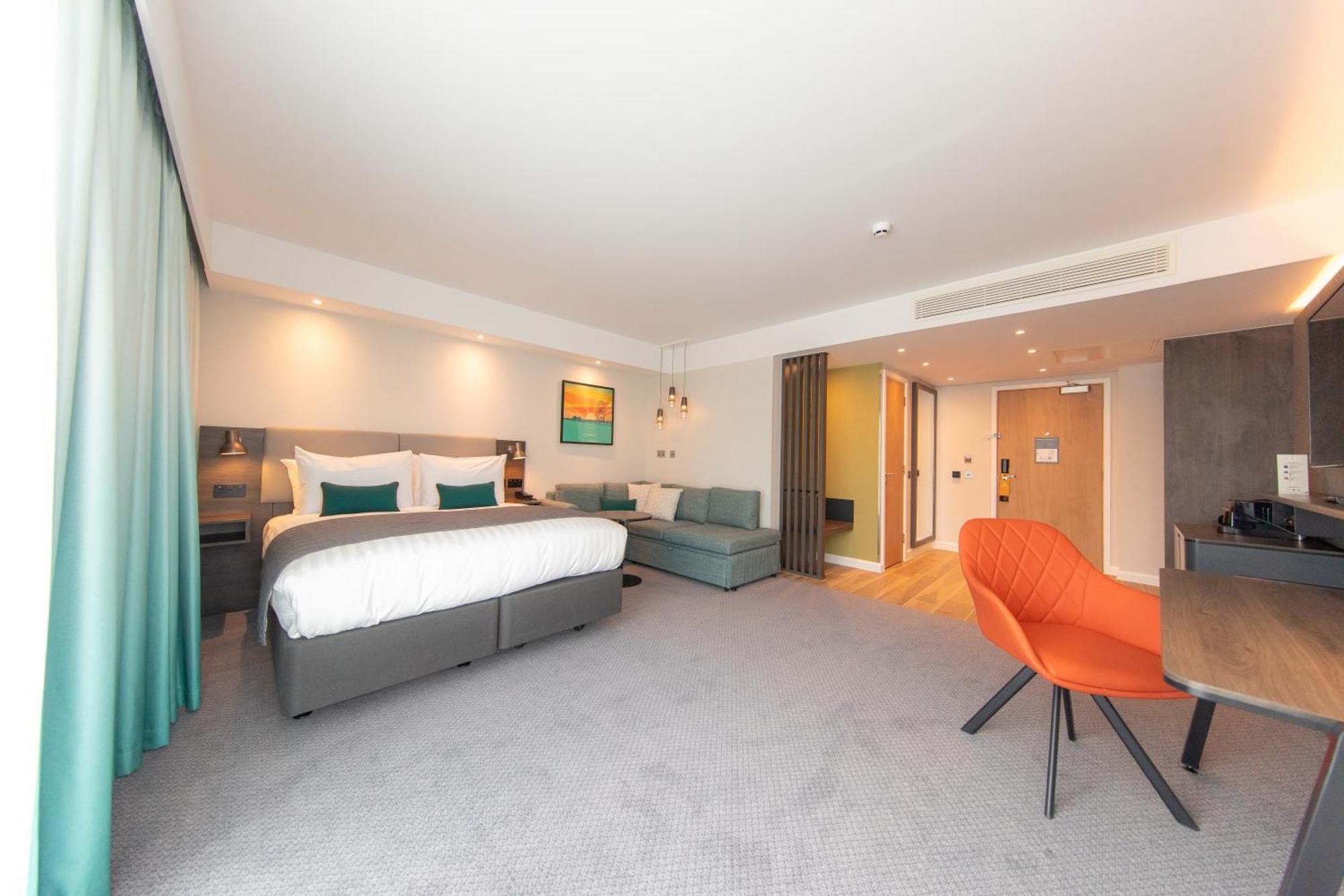 Holiday Inn Blackpool By Ihg Exterior foto