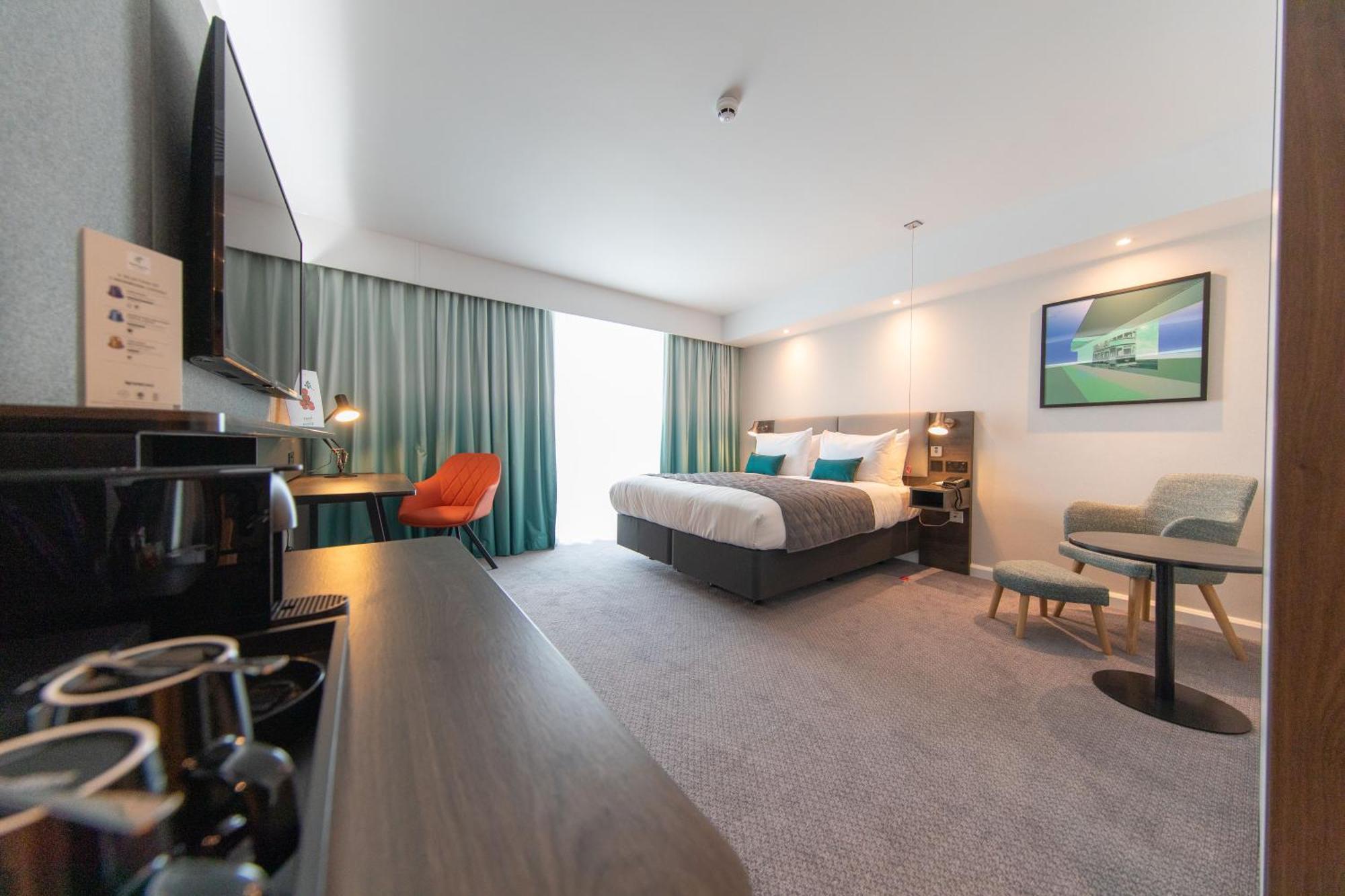 Holiday Inn Blackpool By Ihg Exterior foto