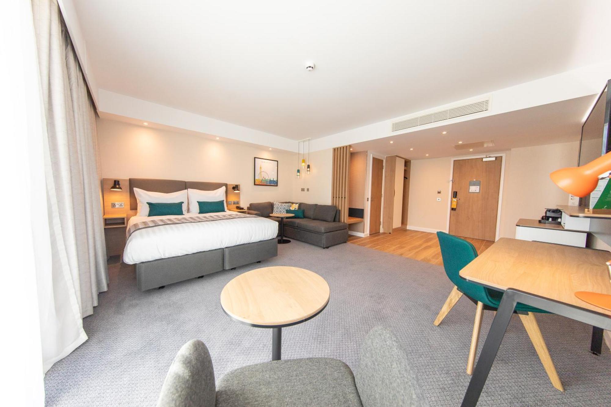 Holiday Inn Blackpool By Ihg Exterior foto