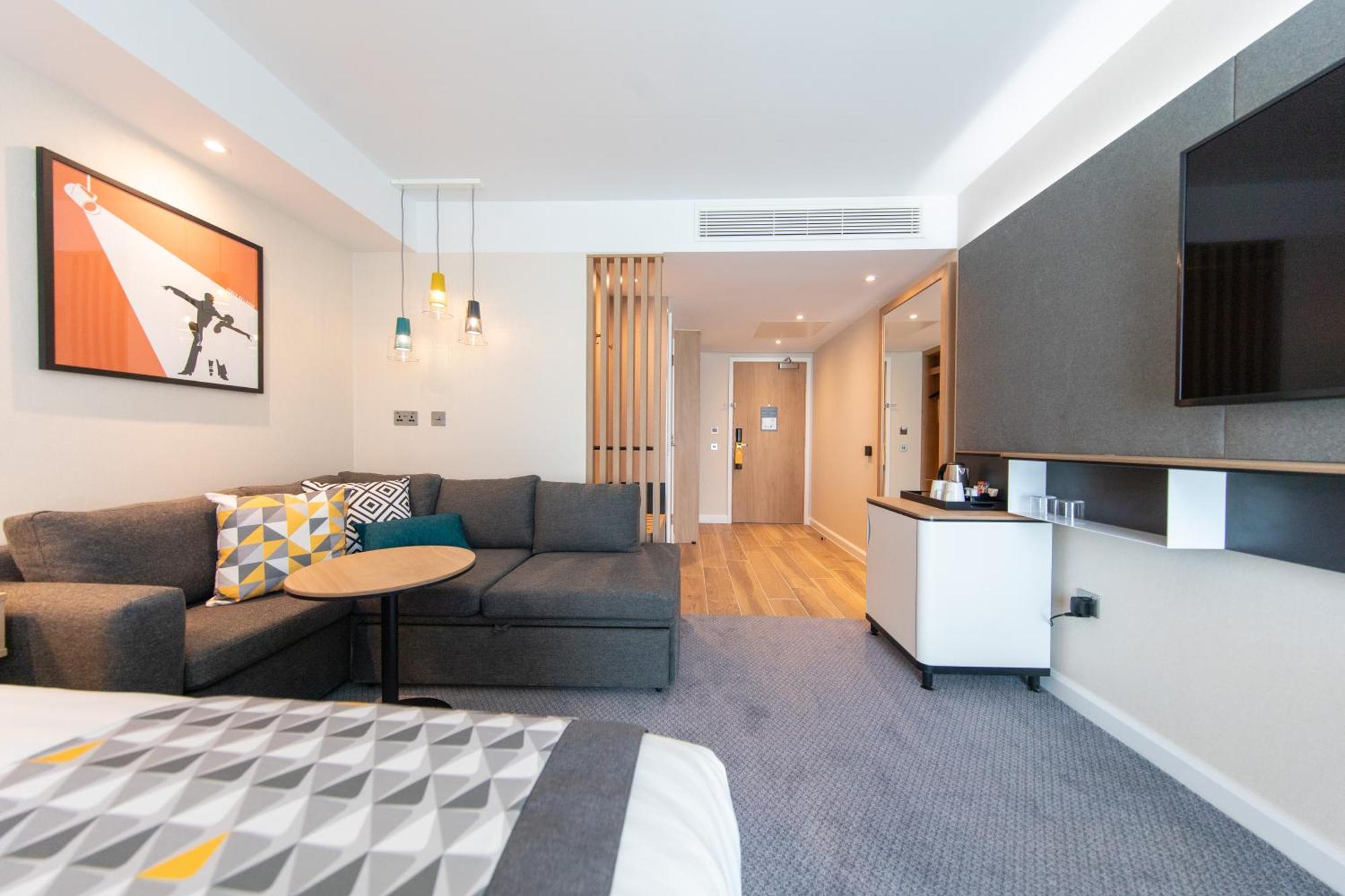 Holiday Inn Blackpool By Ihg Exterior foto